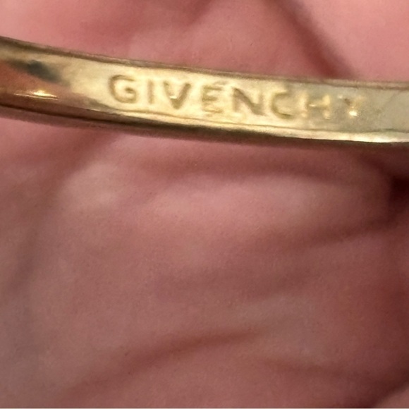 Givenchy gold tone rhinestone bracelet with safety clasp - Picture 6 of 11